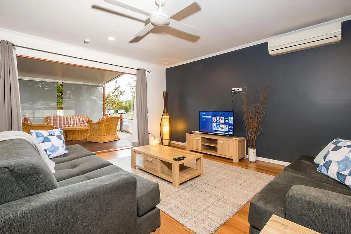 Driftwood By Khove Villa Gold Coast Holiday home