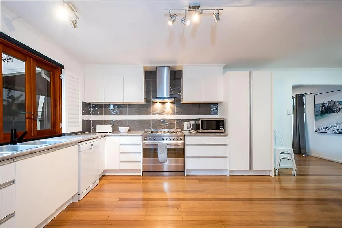 Driftwood By Khove Villa Gold Coast